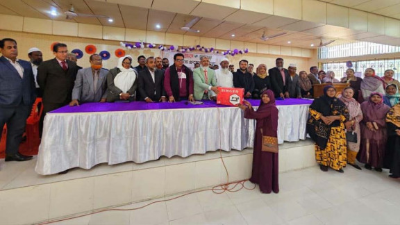Bashundhara Shuvosangho Distributes Sewing Machines to 60 Underprivileged Women in Khulna