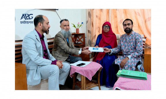Anvir Bashundhara Group Foundation Stands by Cancer-Stricken Teacher Yasmin Ara