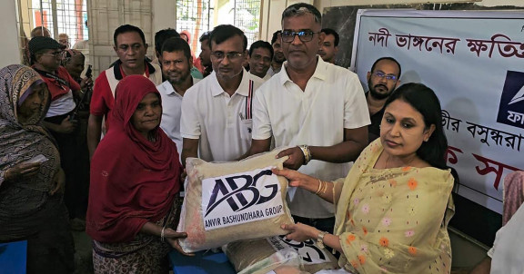 ABG Foundation provides food aid to river erosion victims in Manikganj