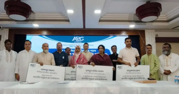 প্রয়াত ও অসুস্থ চার সাংবাদিকের পরিবারের পাশে এবিজি ফাউন্ডেশন